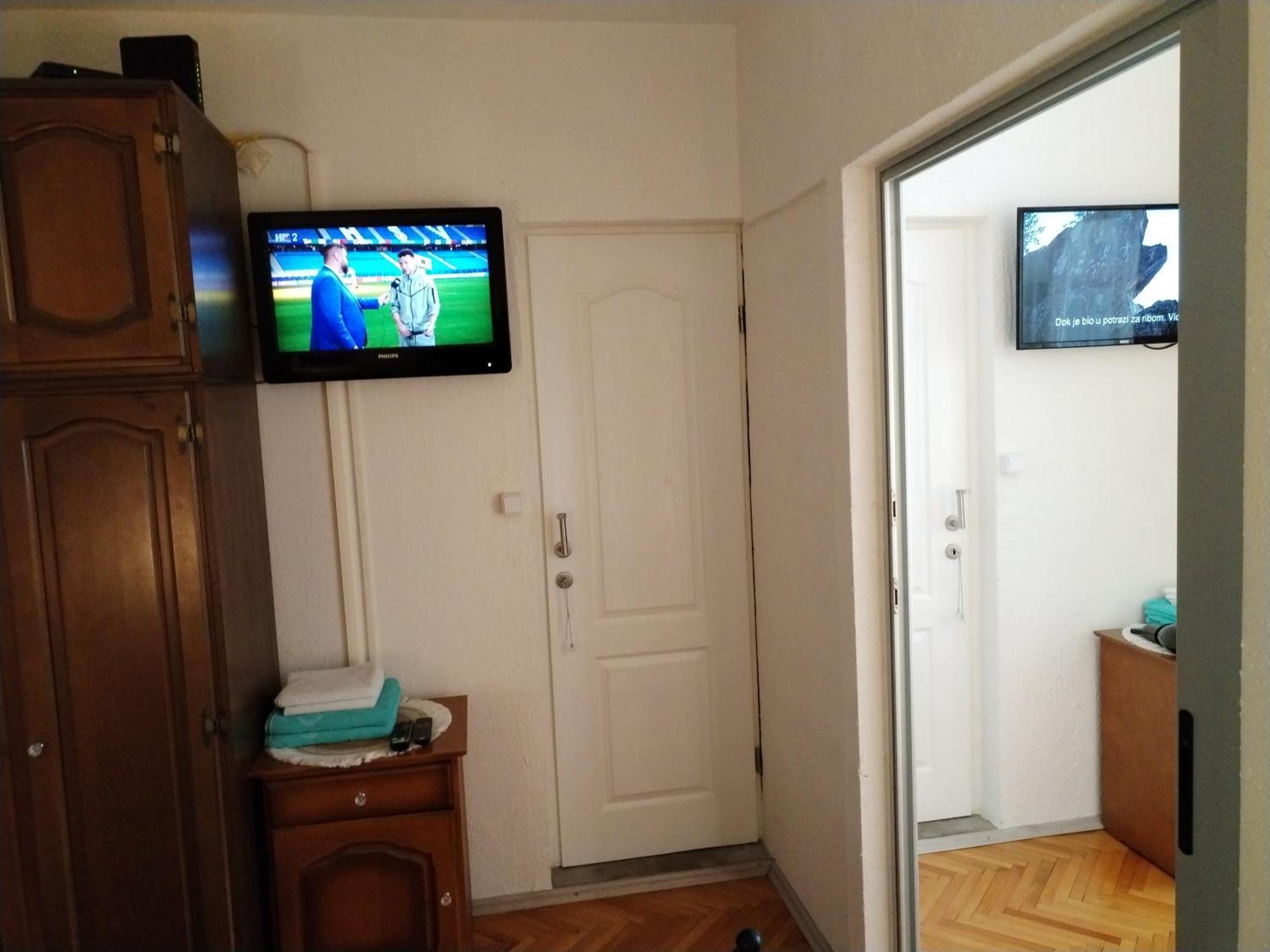 Apartment Suzana 2Br Split With Balcony Exterior photo